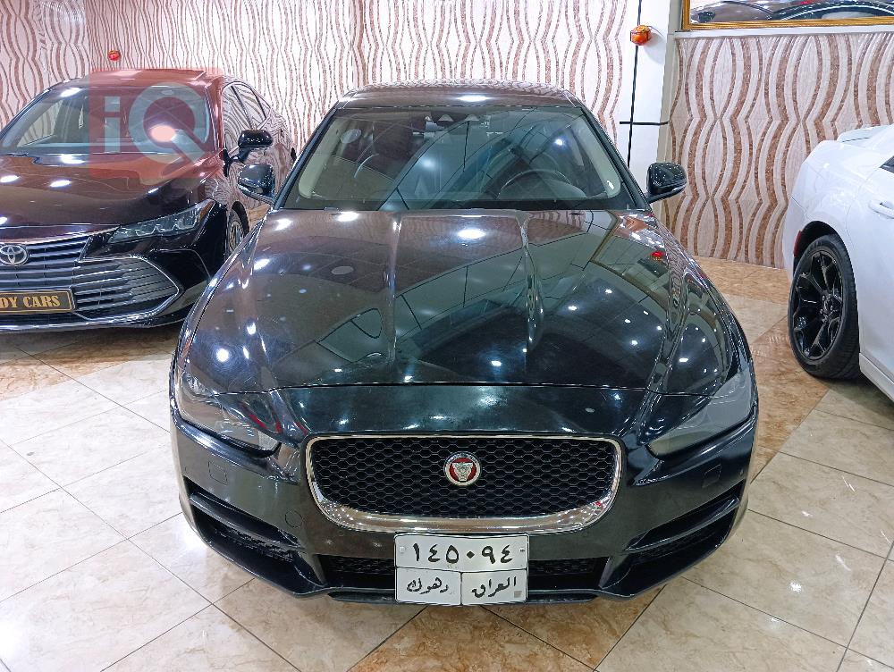 جاكوار XE